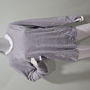 TEK GEAR dry tek long sleeve tee